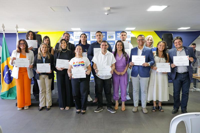 Capa da notícia: Conselho de Juventude é empossado com seis representantes eleitos pelos jovens do DF